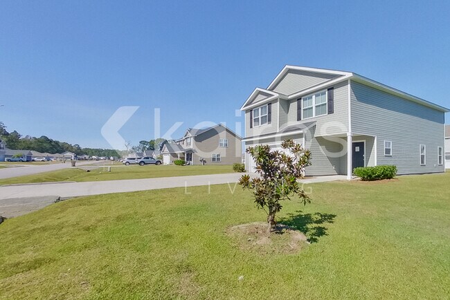 210 Western Red Cedar Dr in Springfield, GA - Building Photo - Building Photo