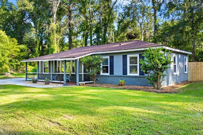 9 Gerald Dr in Savannah, GA - Building Photo - Building Photo