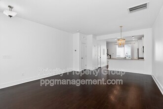 1614 Pat Garrett St in Charlotte, NC - Building Photo - Building Photo