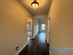 26186 Valley Ridge Rd in Madison, AL - Foto de edificio - Building Photo