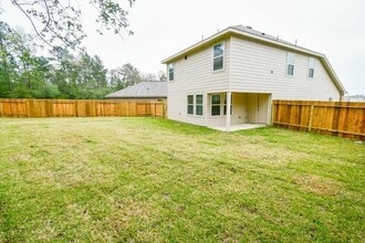 13975 Westfield Dr in Willis, TX - Building Photo - Building Photo