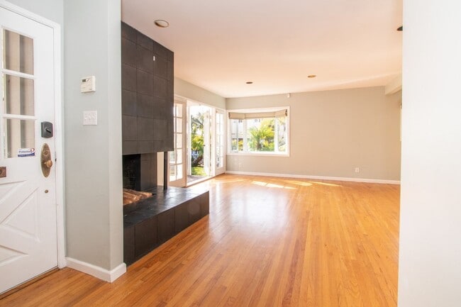 5535 Chelsea Ave in San Diego, CA - Building Photo - Building Photo