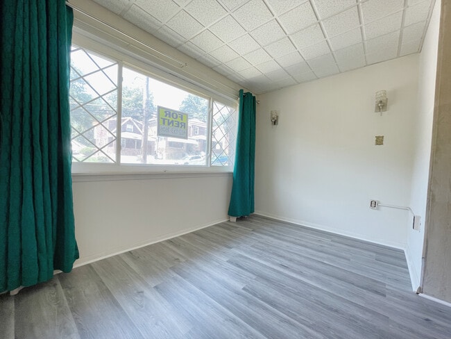 148 Robinson St, Unit 1 in Pittsburgh, PA - Foto de edificio - Building Photo