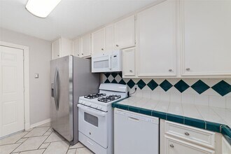4118 Donna Lynn Dr in Houston, TX - Building Photo - Building Photo