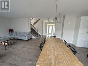 757 Eminence St in Ottawa, ON - Building Photo - Building Photo