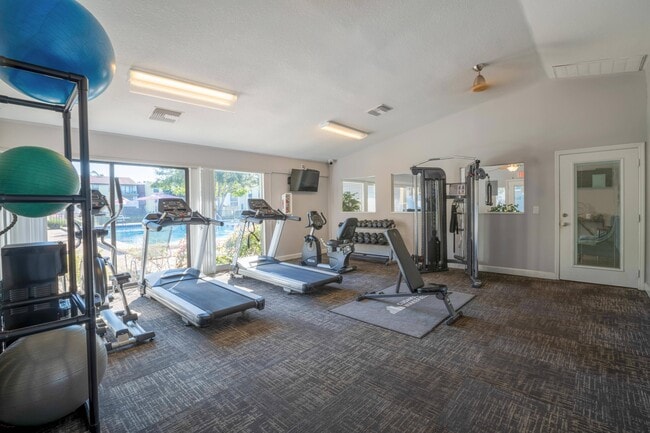 Belara Lakes in Tampa, FL - Building Photo - Building Photo