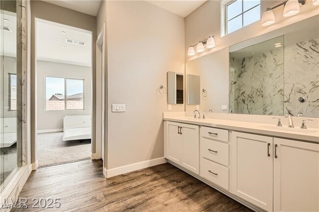 property at 728 Omaggio Pl