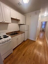 630 Tenth Avenue in New York, NY - Building Photo - Building Photo