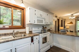 287 Casper Ct in McGaheysville, VA - Building Photo - Building Photo