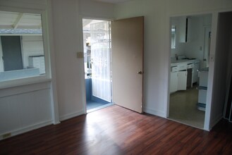 182 Lakeview Cir-Unit -186-2 in Wahiawa, HI - Building Photo - Building Photo