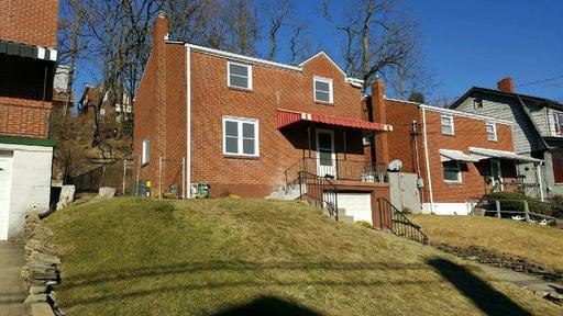 property at 1227 Bellaire Pl