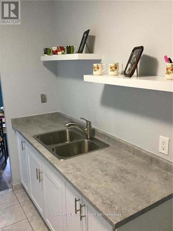 1103 Jalna Blvd in London, ON - Building Photo - Building Photo