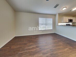 14335 Moon Flower Dr in Tampa, FL - Building Photo - Building Photo