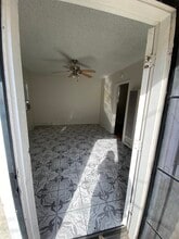 1372 Gaviota Ave, Unit A in Long Beach, CA - Foto de edificio - Building Photo