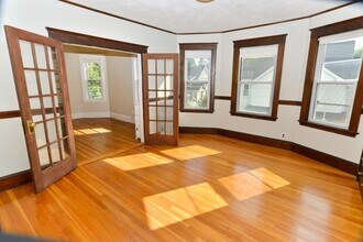 92 Rockview St, Unit #1 in Boston, MA - Building Photo - Building Photo