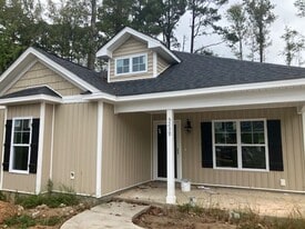5239 Castlewood Dr in Wilson, NC - Building Photo