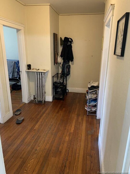 55 Linden St, Unit 2 in Boston, MA - Building Photo
