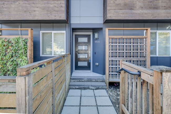 911-A N 104th St in Seattle, WA - Building Photo - Building Photo