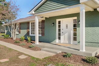 234 NW Clearview Dr in Mount Juliet, TN - Building Photo - Building Photo