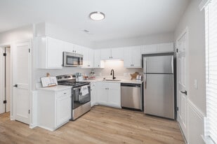 Oakleaf Townhomes in Mount Pleasant, SC - Building Photo