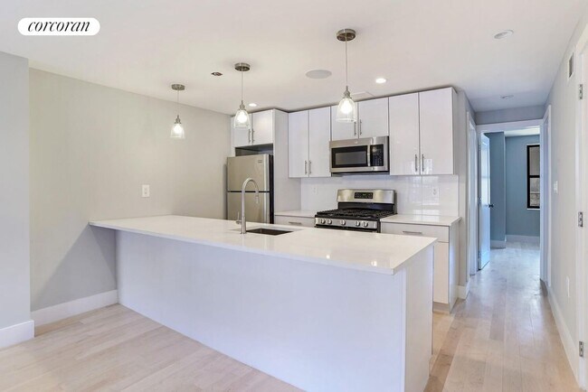 property at 212 Madison St