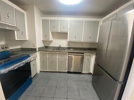 474 Broadway, Unit 39 in Somerville, MA - Building Photo