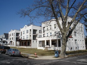 Ashburton/Walbrook in Baltimore, MD - Building Photo - Building Photo