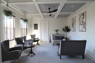 800 Monroe Ave in Scranton, PA - Foto de edificio - Building Photo