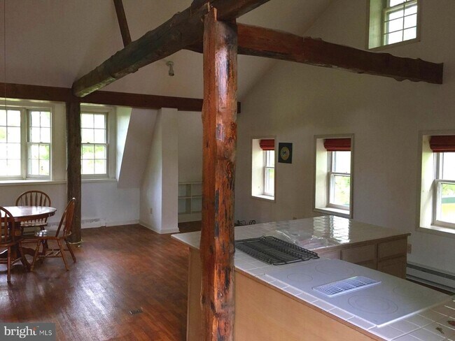 0 Salem Church Rd-Unit -WEST APARTMENT in Boyce, VA - Building Photo - Building Photo