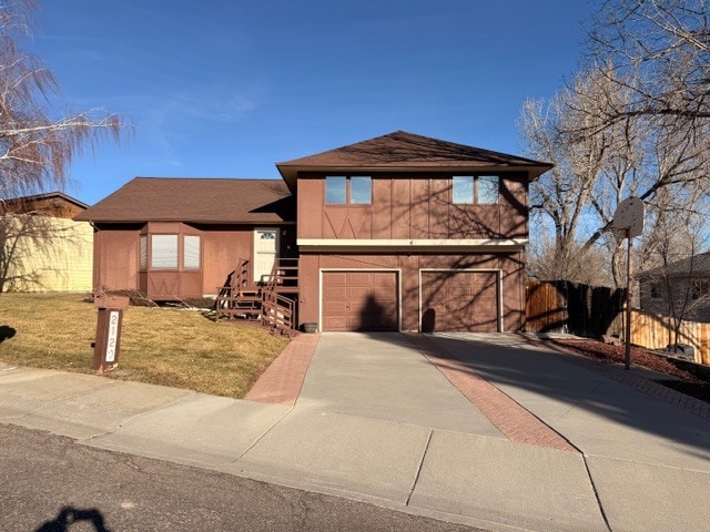 property at 2120 Valcaro Rd