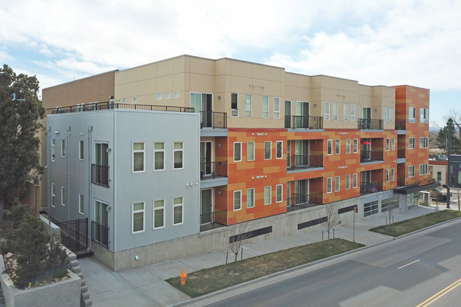 SloHi Flats in Denver, CO - Foto de edificio - Building Photo