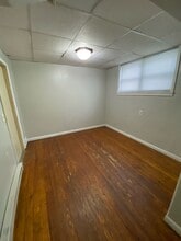 1121 N 12th St-Unit -A in Bismarck, ND - Building Photo - Building Photo