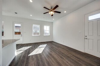 2402 Ash Ln in Sachse, TX - Building Photo - Building Photo
