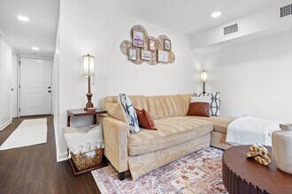 1803 Neal Terrace in Nashville, TN - Building Photo - Building Photo