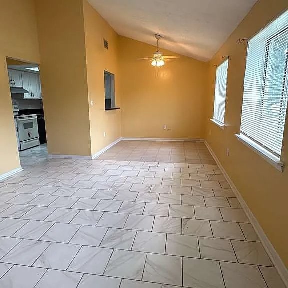 1082 Old S Dr in Lakeland, FL - Building Photo - Building Photo