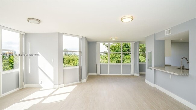 property at 19505 Biscayne Blvd