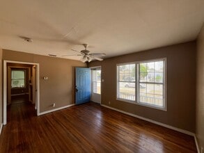 4326 Cottage St in Corpus Christi, TX - Building Photo - Building Photo