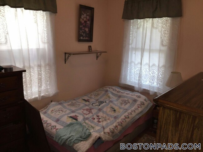 20 Howell St in Boston, MA - Foto de edificio - Building Photo