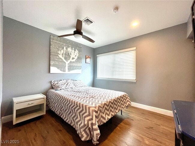 property at 2246 Windsor Dr