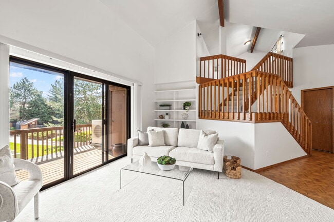property at 501 Manhattan Dr