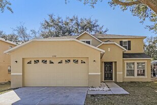 7348 Hunters Greene Cir in Lakeland, FL - Building Photo