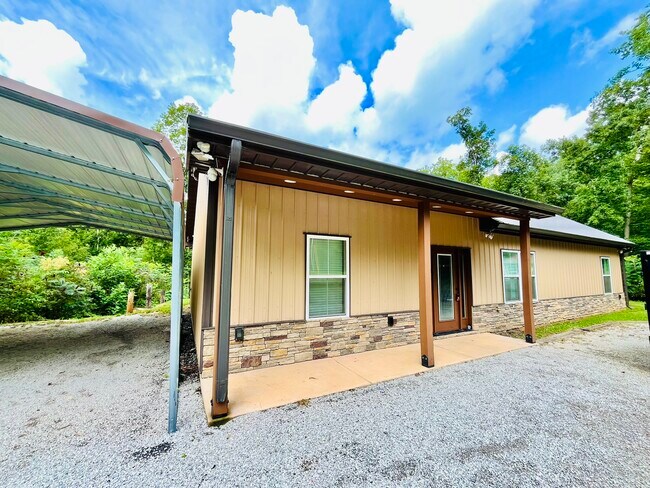 169 Henley Rd in Tullahoma, TN - Building Photo - Building Photo