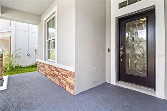 7725 Tangle Rush Dr in Gibsonton, FL - Foto de edificio - Building Photo