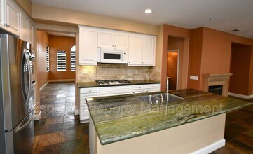 621 Riviera Ct in Oxnard, CA - Building Photo - Building Photo