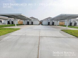 1909 Davenport St in Weslaco, TX - Building Photo