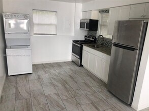 36 NE 64th Terrace in Miami, FL - Building Photo - Building Photo