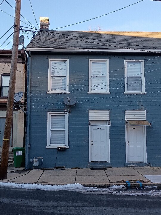 1011 Willow St in Lebanon, PA - Foto de edificio