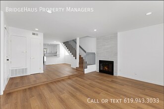 4652 Santa Monica Ave in San Diego, CA - Building Photo - Building Photo