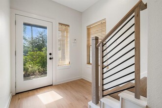5710 Elysian St in Houston, TX - Building Photo - Building Photo