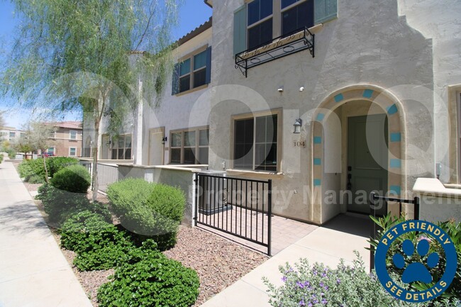 2664 S Peppertree Dr